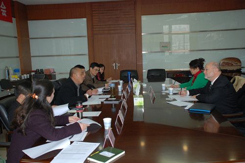 美国伊利诺伊大学春田分校会计系主任访问365英国官网