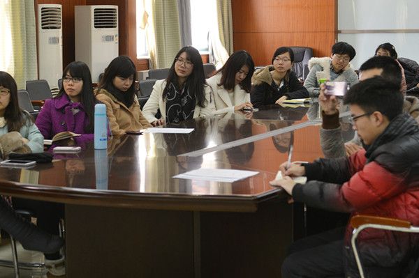 365英国上市官网在线成功举办留学和求职规划交流会