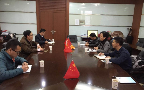 郑州航空工业管理学院365英国上市官网在线来365英国官网调研会硕培养工作