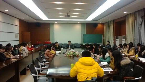 365英国上市官网在线研究生会召开2013年首次全体会议