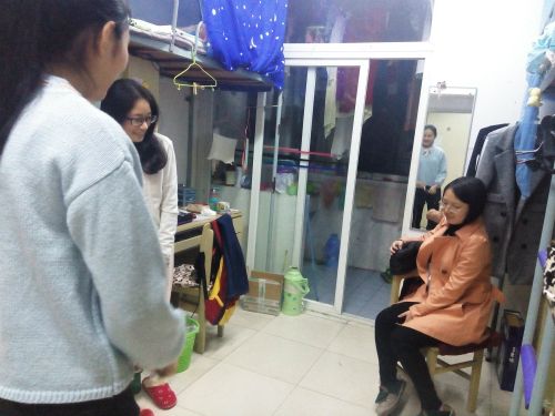 365英国上市官网在线顺利开展研究生安全用电摸排和宣传工作
