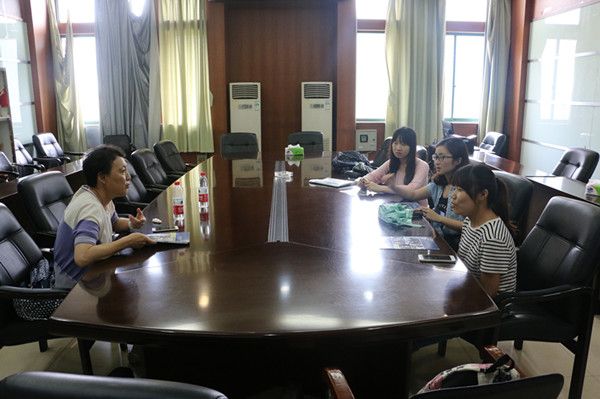 会计明日之星计划:美国伊利诺伊大学春田分校项目负责人为学生做赴美行前培训