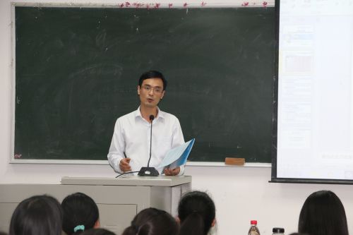 365英国官网举办2015级国际班新生专业介绍会